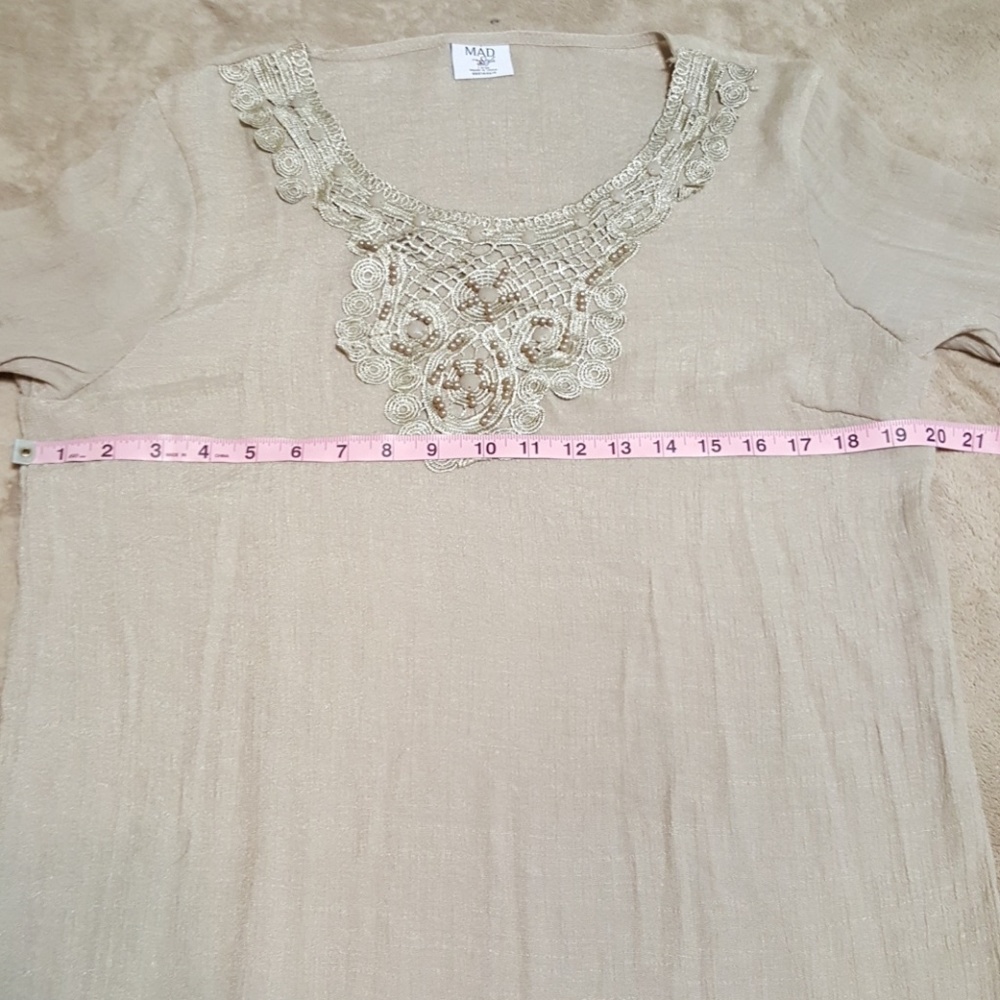 "Mad Style" Beautiful Embellished Tunic. Sz. Lg. - Picture 5 of 8